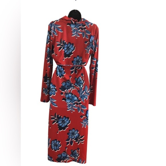 Zara red & blue floral v-neck button front belted‎ midi dress size small new - Picture 16 of 16